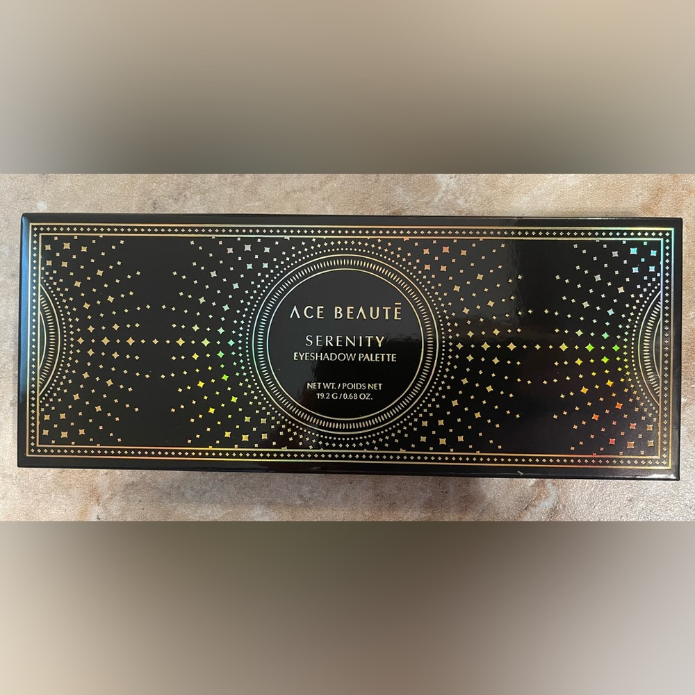 Ace Beautē Serenity Eyeshadow Palette